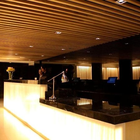 Hotel Vista Express Бангкок Экстерьер фото