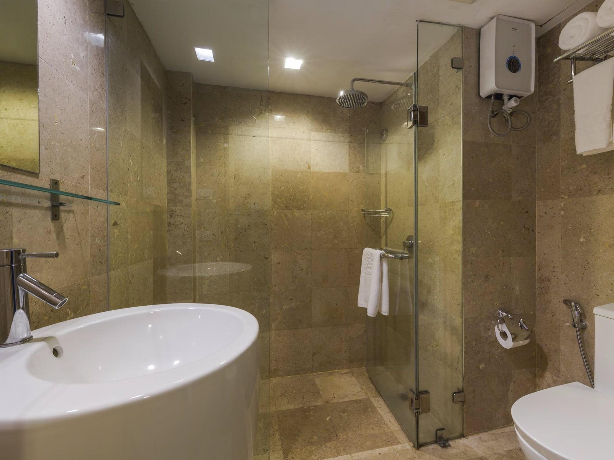 Hotel Vista Express Бангкок Экстерьер фото