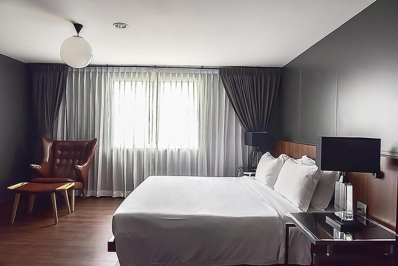 Hotel Vista Express Бангкок Экстерьер фото